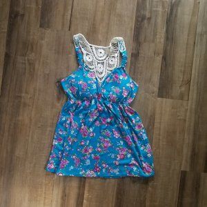 "Pink Rose" Blue Floral Tank top with Crochet Back. Size Large.